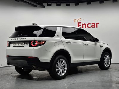 LAND ROVER DISCOVERY SPORT - 3