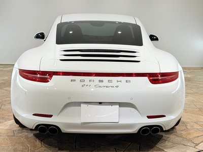 PORSCHE 911 - 8