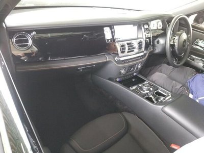 ROLLS-ROYCE GHOST - 3