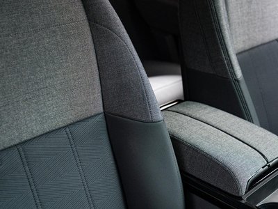 2024 LAND Rover RANGE ROVER VELAR — миниатюра 41