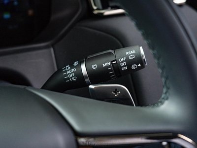 2024 LAND Rover RANGE ROVER VELAR — миниатюра 47