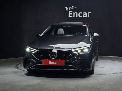 MERCEDES-BENZ EQE - 2