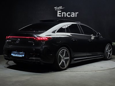 MERCEDES-BENZ EQE - 3