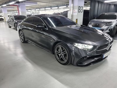 MERCEDES-BENZ CLS