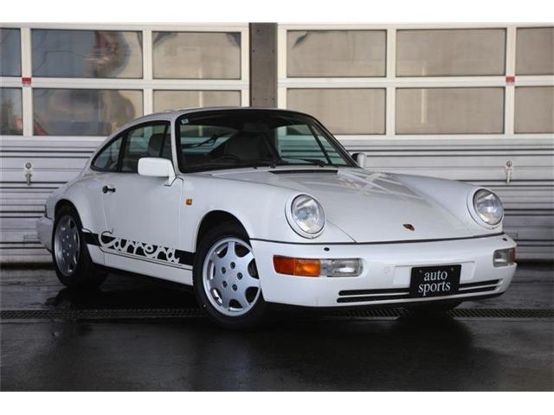 PORSCHE 911 - View 1