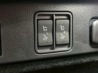 صورة مصغرة 38 لـ 2023 Lexus RX