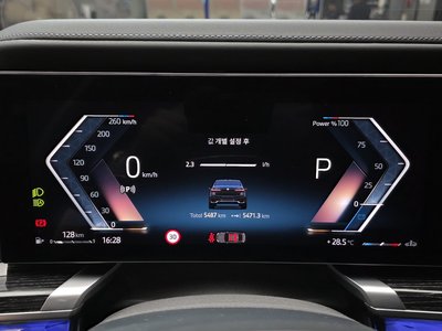 2025 BMW 7 SERIES — миниатюра 11