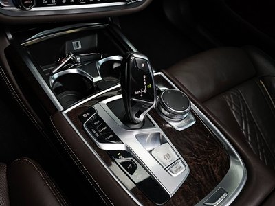 BMW 7 SERIES - 9