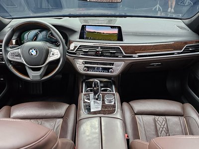 BMW 7 SERIES - 5