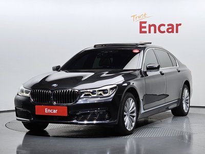 BMW 7 SERIES - 1