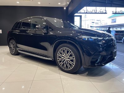 MERCEDES-BENZ EQS - 8