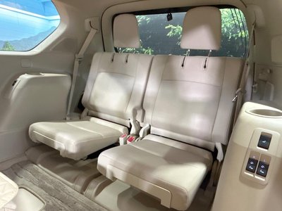 صورة مصغرة 41 لـ 2023 Toyota LAND CRUISER PRADO