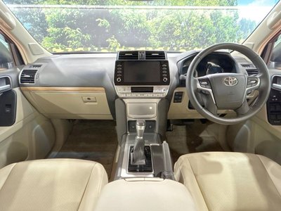 2023 Toyota LAND CRUISER PRADO — фото 2
