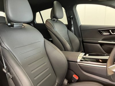 2025 Mercedes-BENZ GLC — миниатюра 15