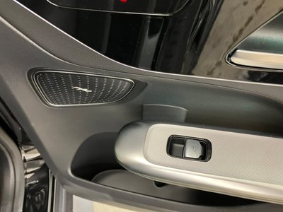 2025 Mercedes-BENZ GLC — миниатюра 27