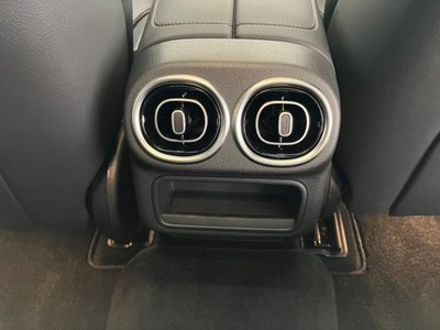 2025 Mercedes-BENZ GLC — миниатюра 30