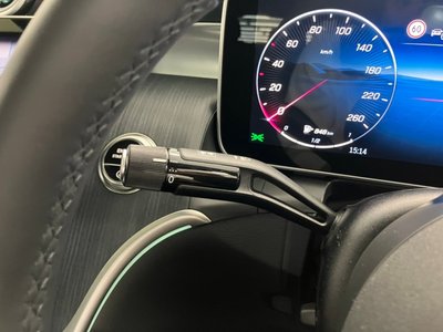 2025 Mercedes-BENZ GLC — миниатюра 52
