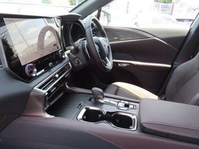 2025 Lexus RX 缩略图 12