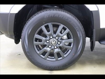 صورة مصغرة 58 لـ 2025 Toyota LAND CRUISER 250
