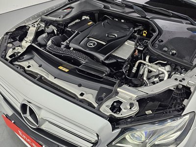 MERCEDES-BENZ E-CLASS - 7