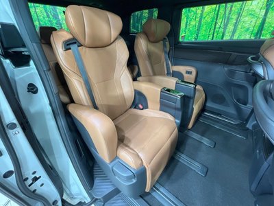 TOYOTA VELLFIRE - 10