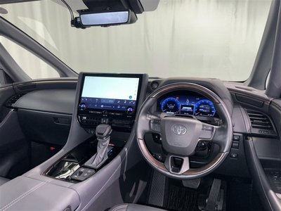 2024 Toyota ALPHARD — фото 9