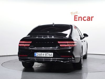 GENESIS G80 (RG3) - 4