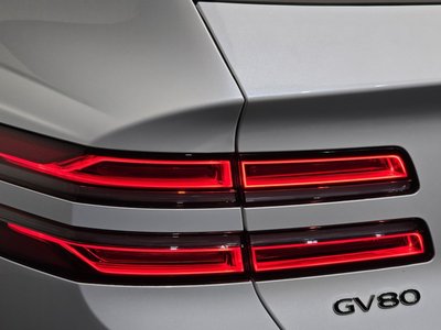GENESIS GV80 - 10