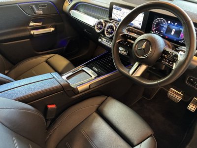 MERCEDES-BENZ GLB - 2