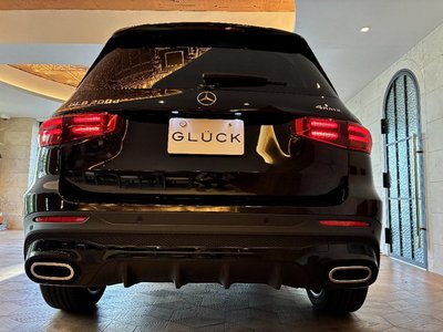 MERCEDES-BENZ GLB - 8