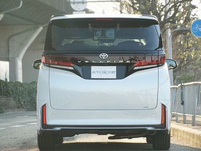 TOYOTA VELLFIRE - 5