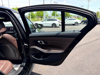 2025 BMW 3 SERIES — миниатюра 24