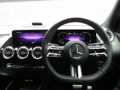 صورة مصغرة 33 لـ 2025 Mercedes-BENZ GLA
