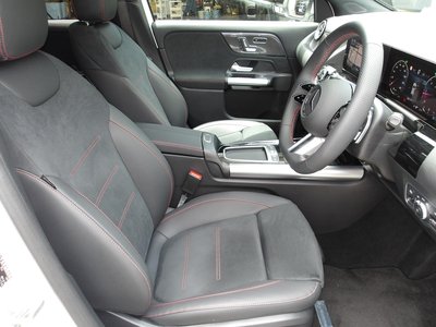 صورة مصغرة 43 لـ 2025 Mercedes-BENZ GLA