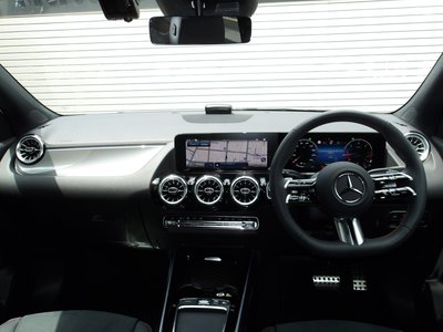 صورة مصغرة 40 لـ 2025 Mercedes-BENZ GLA