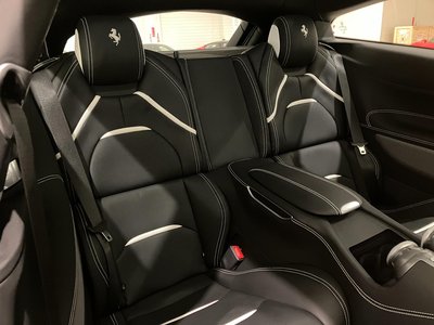 2021 Ferrari GTC4 LUSSO 缩略图 17