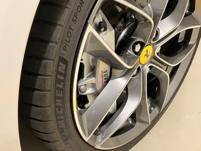 2021 Ferrari GTC4 LUSSO 缩略图 12