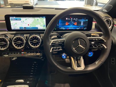 MERCEDES-BENZ CLA AMG - 8