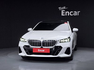 BMW 5 SERIES - 2