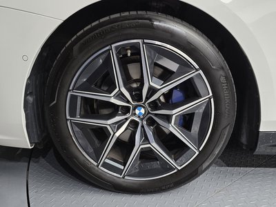 BMW 5 SERIES - 6