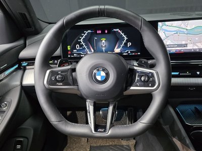 صورة مصغرة 18 لـ 2023 BMW 5 SERIES