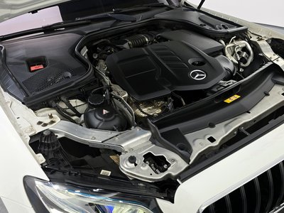 MERCEDES-BENZ E-CLASS - 7