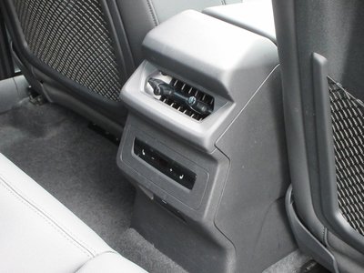 صورة مصغرة 13 لـ 2025 AUDI Q6 E-TRON
