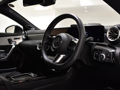 MERCEDES-BENZ CLA - 2