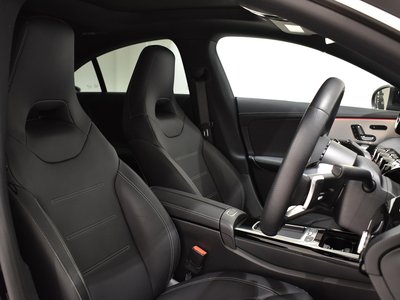 MERCEDES-BENZ CLA - 4