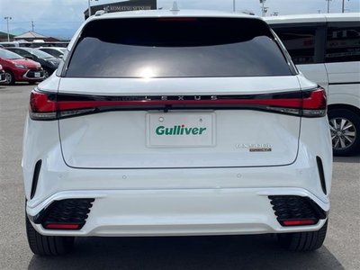 2025 Lexus RX thumbnail 36
