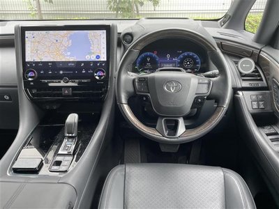 2023 Toyota ALPHARD photo 2