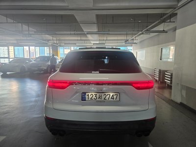 PORSCHE CAYENNE - 7