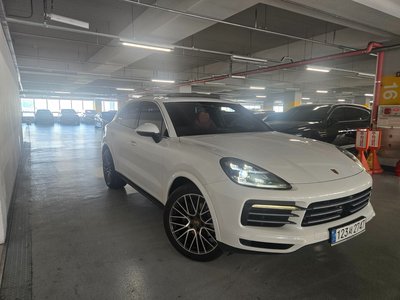 PORSCHE CAYENNE - 2