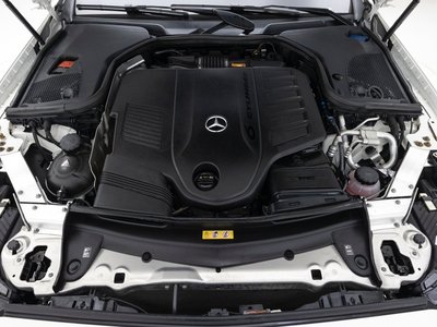 MERCEDES-BENZ E-CLASS - 7